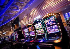 Account safety and privacy reminders beside the tk11 bet Game Lobby screen